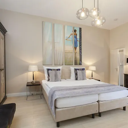 برينز أنتون 3*