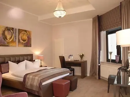 برينز أنتون 3*