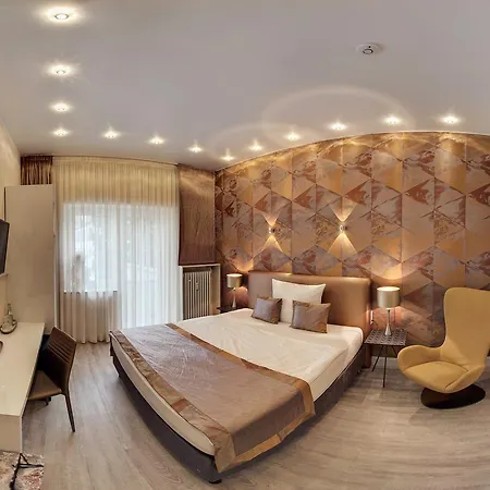 برينز أنتون