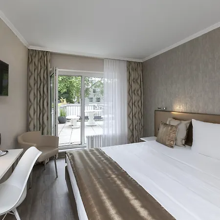 プリンツ アントン 3* デュッセルドルフ