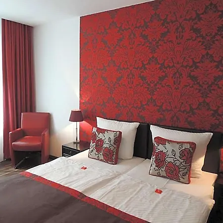 Prinz Anton Hotel 3*