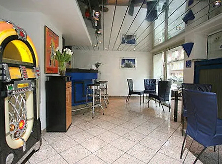 Hotell Prinz Anton 3*