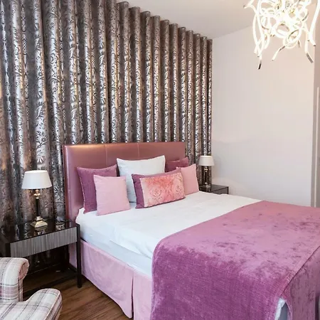 プリンツ アントン ホテル