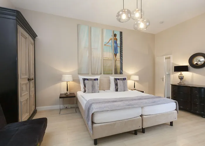 普林茨安东酒店 3*