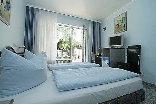 普林茨安东酒店 3*